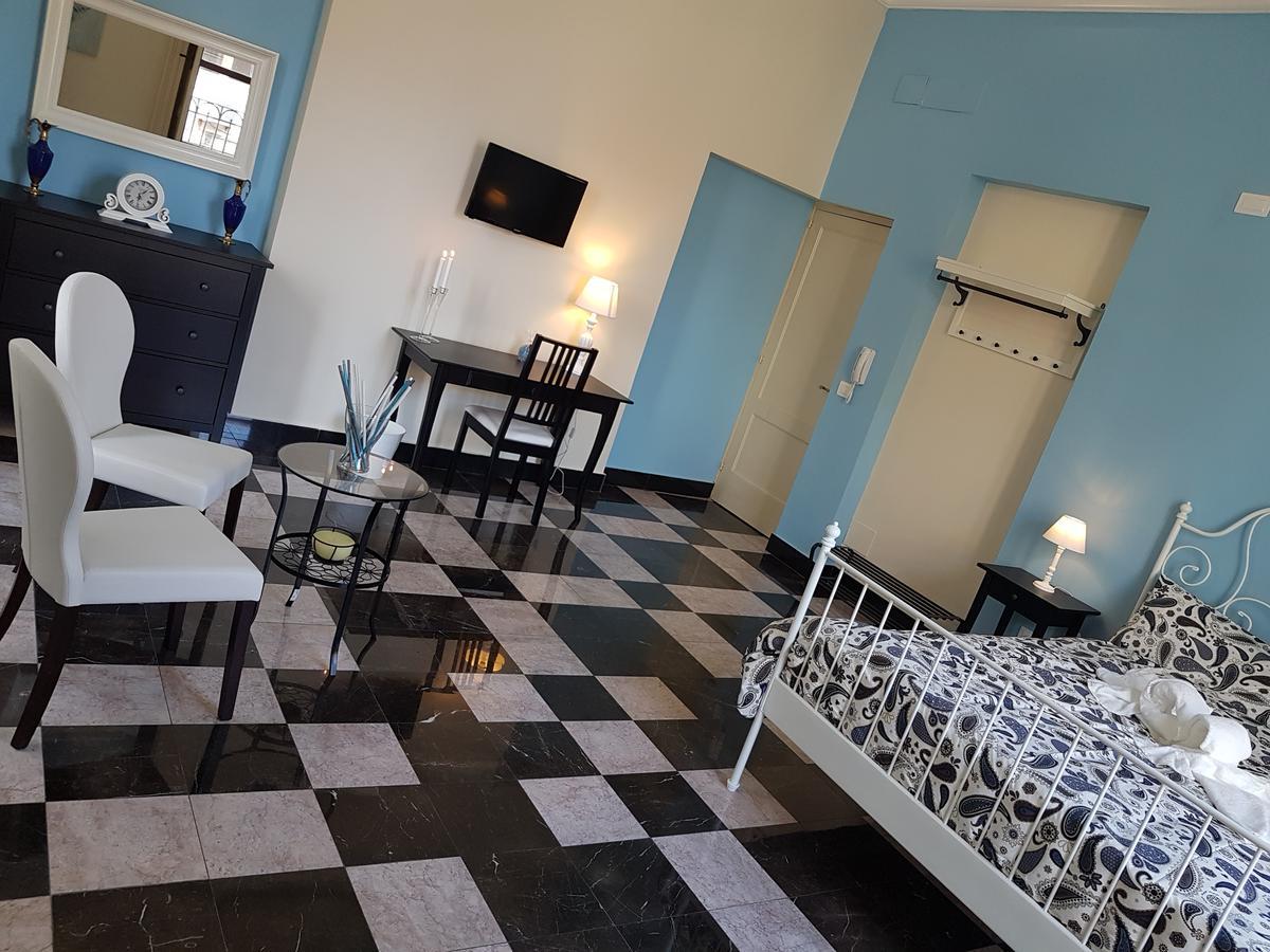 Couette-café Central Suites Catane